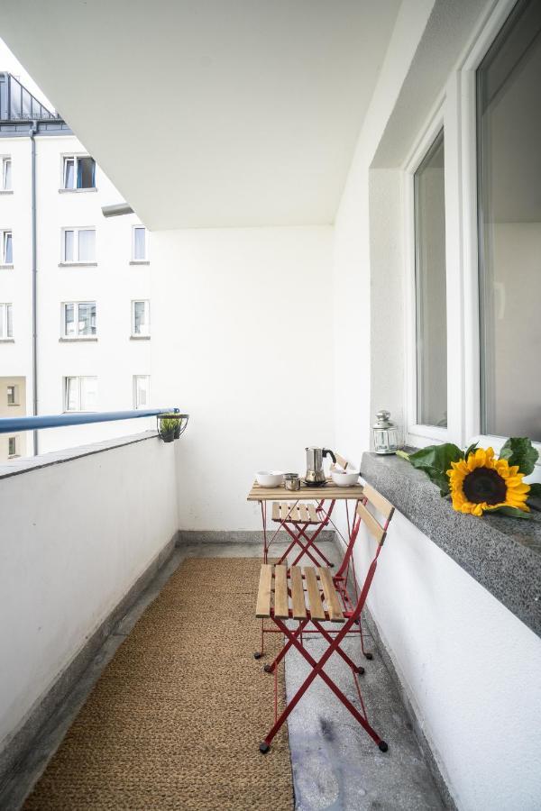 Oomph Warsaw Central 3-Bedroom Flat Luaran gambar