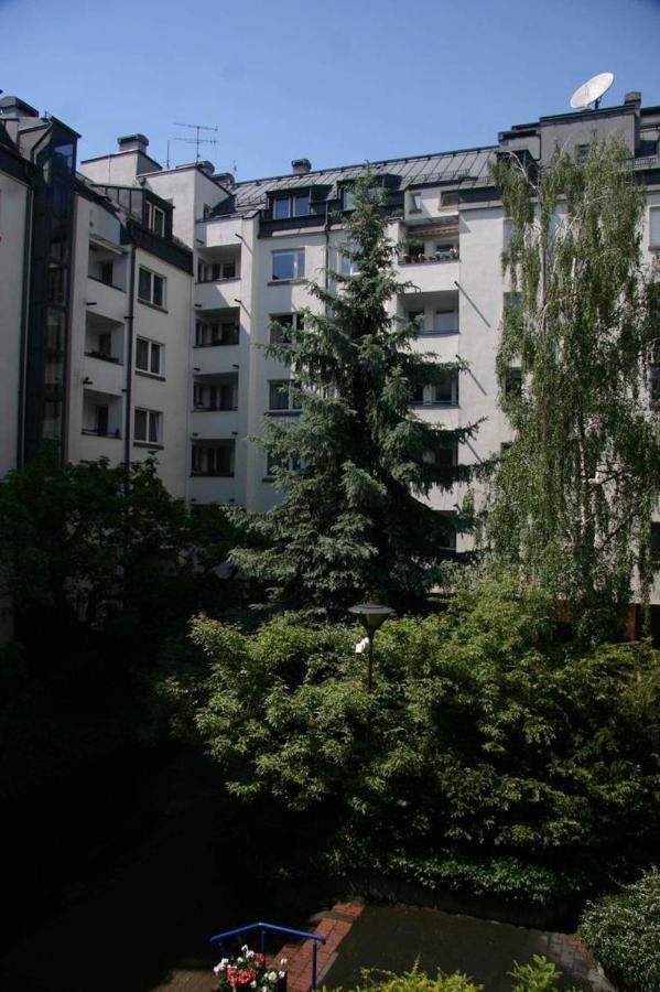 Oomph Warsaw Central 3-Bedroom Flat Luaran gambar