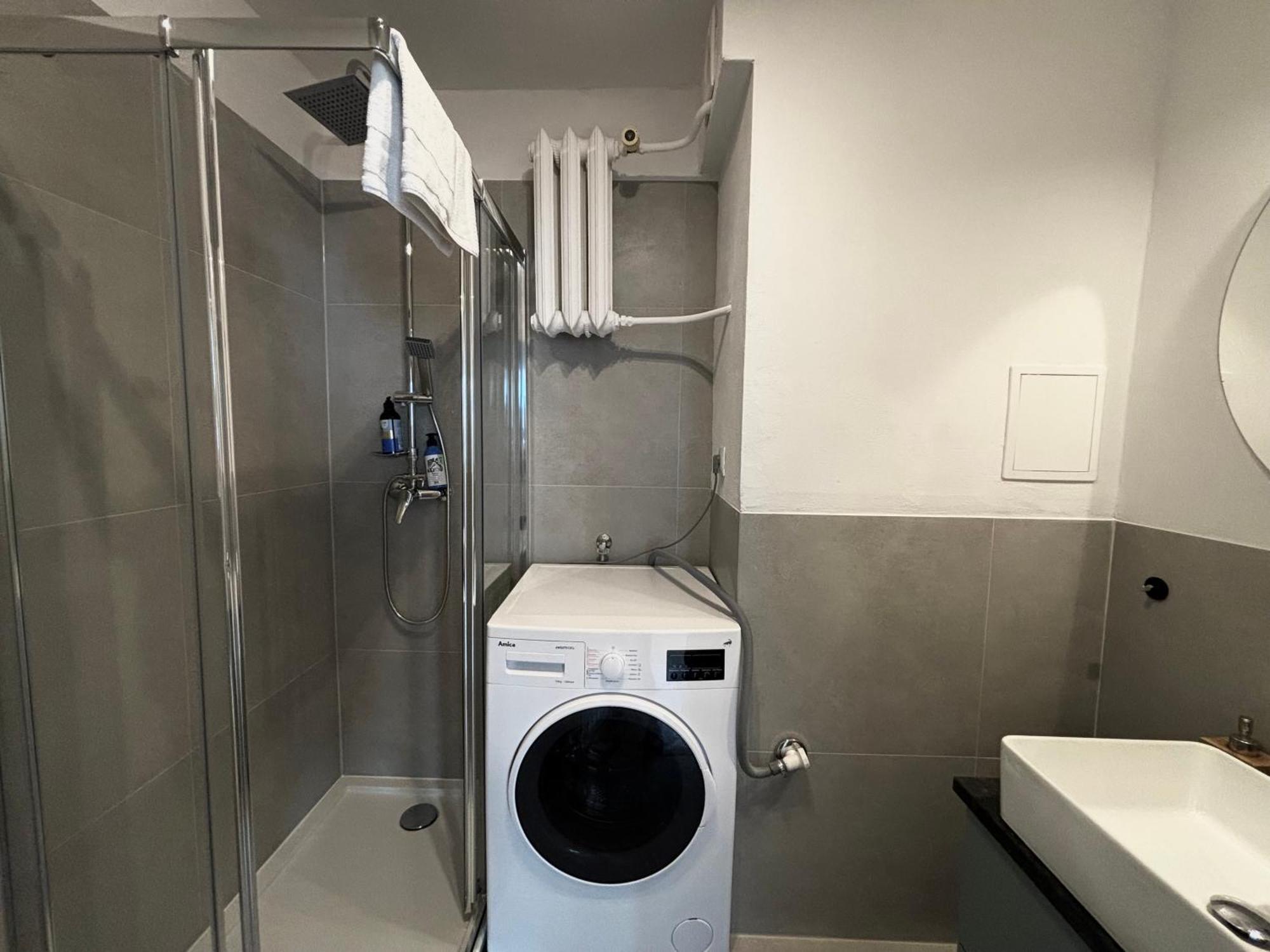 Oomph Warsaw Central 3-Bedroom Flat Luaran gambar